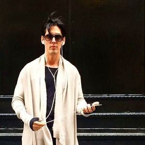 Meet your Posher, Fidel